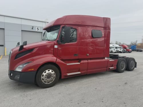 2019 Volvo VNL64T740