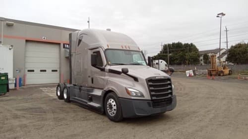 2024 Freightliner Cascadia 126