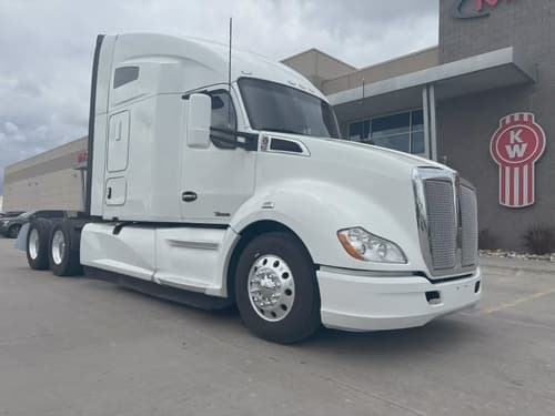 2022 Kenworth T680