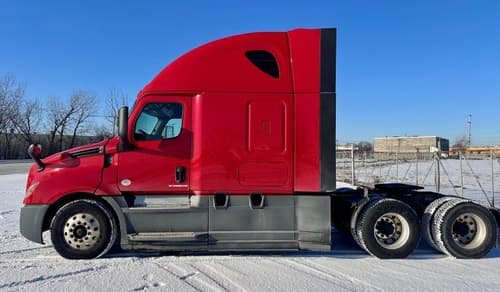 2020 Freightliner Cascadia 126 image 6