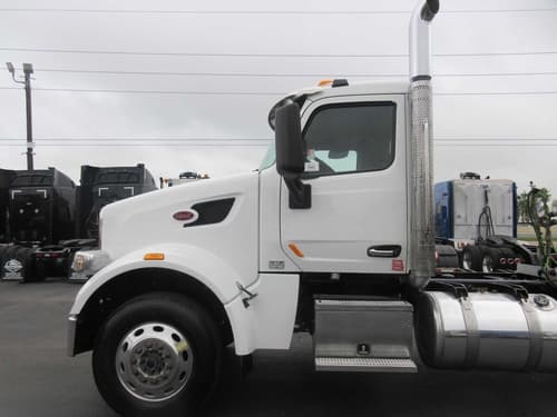 Used 2020 PETERBILT 567 Conventional - Day Cab in Channelview, TX image 52