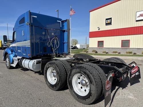 2021 Kenworth T880 image 3