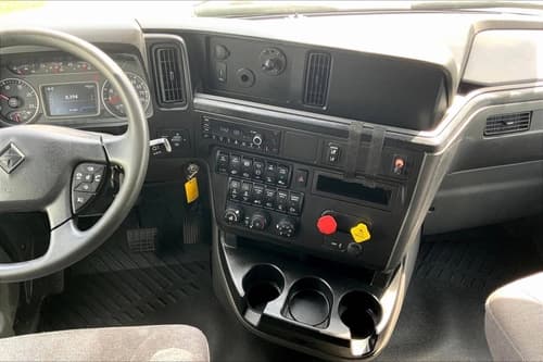 2022 International LT625 Sleeper Semi Truck - 56" Hi Rise Sleeper, Cummins 400HP, 12 Speed image 6