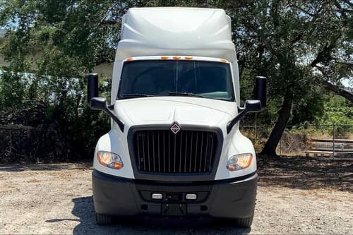 2021 International LT625