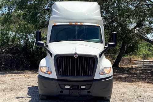 2021 International LT625