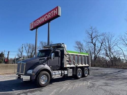 2021 Kenworth T880