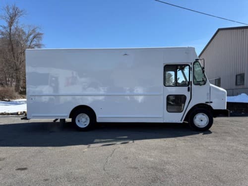 2020 Freightliner MT45