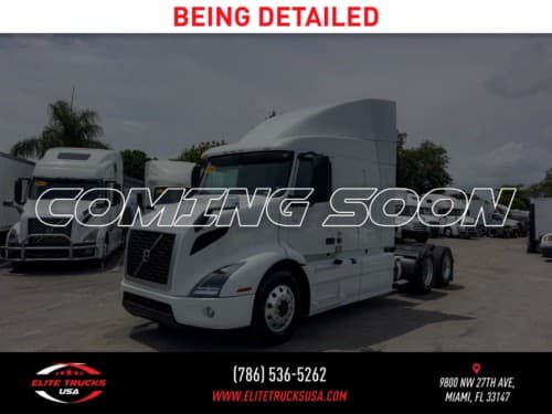 2020 Volvo VNR