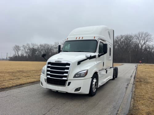 2020 Freightliner Cascadia 126