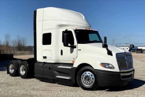 2022 International LT625
