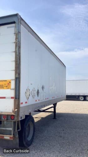 2003 Freightliner M2 106