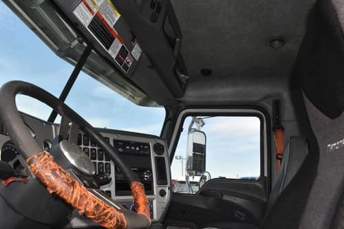 2017 Mack CXU613 Pinnacle image 5