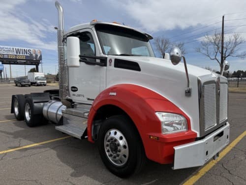 Used 2020 KENWORTH T880