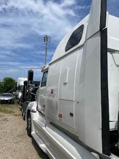 2016 Western star 5700XE image 7