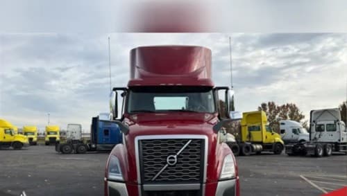 2022 Volvo VNL