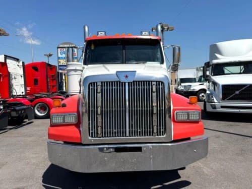 2017 Western Star 4900