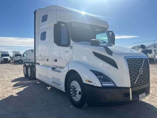 2024 Volvo VNL64760