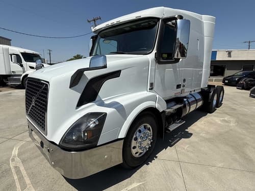 2018 Volvo VNL64T630