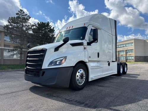 2022 Freightliner Cascadia 126