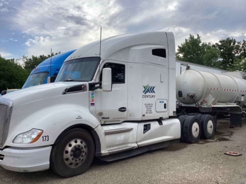 2020 Kenworth T680 — PACCAR MX-13 | 436,523 Miles
