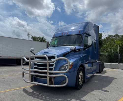 2019 Freightliner Cascadia 126