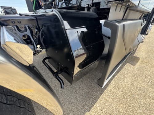 2022 Kenworth T680 image 14
