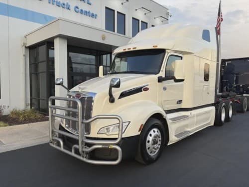 2022 Peterbilt 579