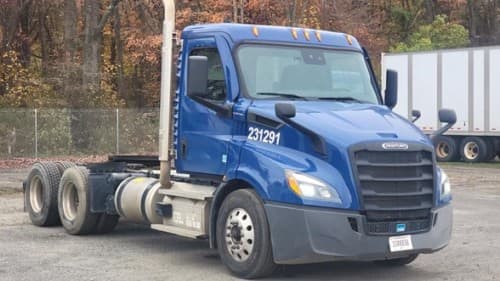 2023 Freightliner Cascadia 116