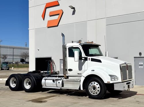 2021 Kenworth T880