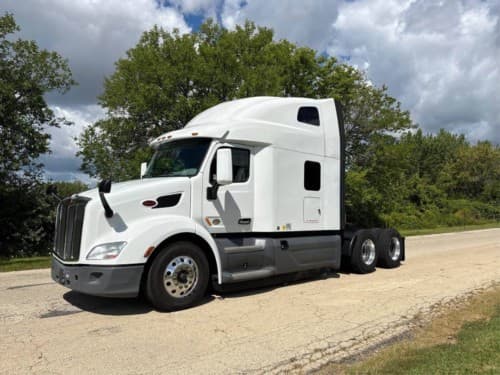 2021 Peterbilt 579
