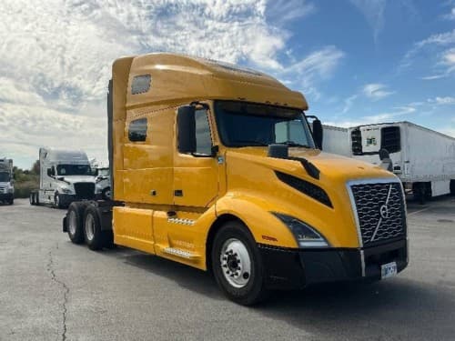 2022 Volvo VNL