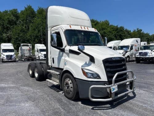 2022 Freightliner Cascadia