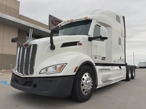 2022 Peterbilt 579