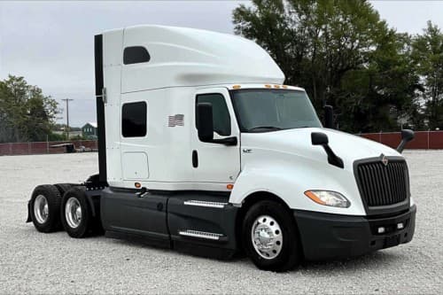 2021 International LT625
