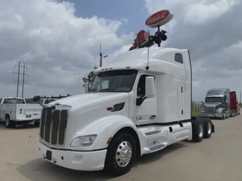 2022 Peterbilt 579