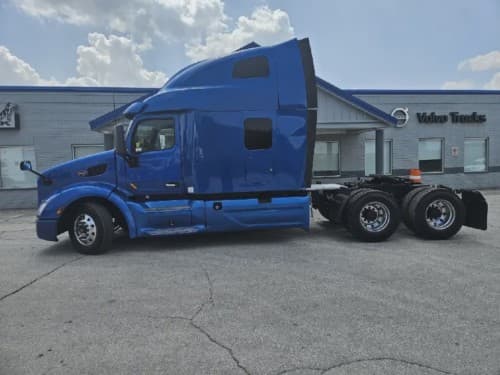 2022 Peterbilt 579