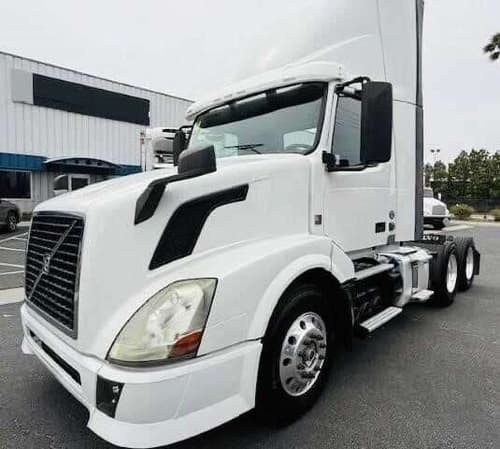 2014 Volvo VNL