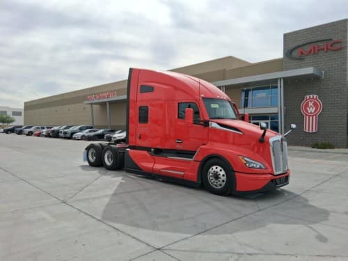 New 2026 KENWORTH T680