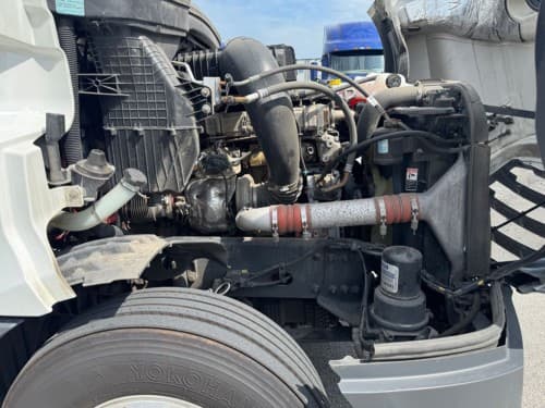 2022 Freightliner Cascadia 126 image 8