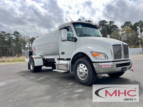 New 2026 KENWORTH T380