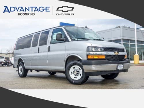 2025 Chevrolet Express 3500 LT Passenger