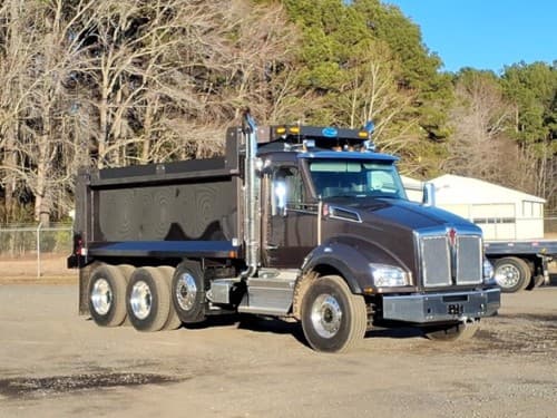 2026 Kenworth T880