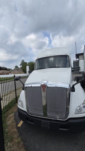 2021 Kenworth T680