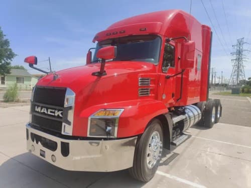 Used 2022 MACK Conventional - Sleeper Truck