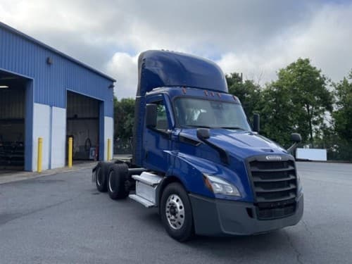 2020 Freightliner Cascadia 116