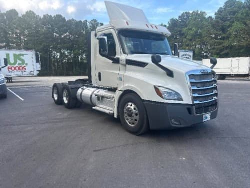 2019 Freightliner Cascadia 126 Day Cab Truck - 455HP, 10 Speed Manual