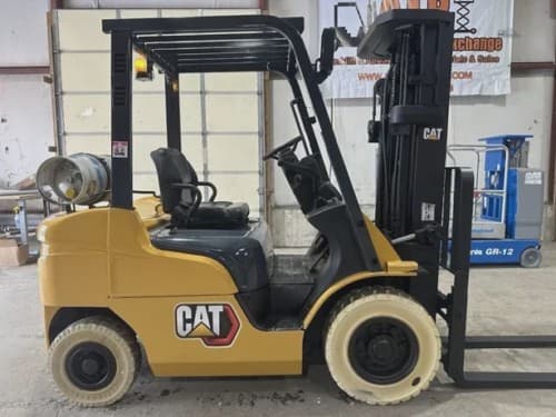 2013 Mitsubishi FG25N