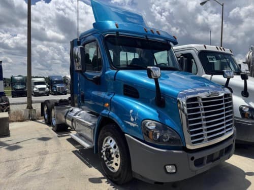 2017 Freightliner Cascadia 113