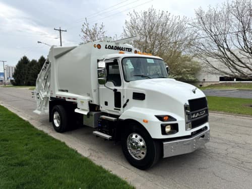 2025 MACK MD6 120090