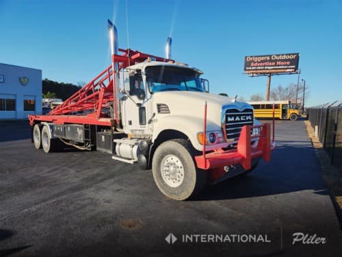 2005 MACK GRANITE CV713 5M023039